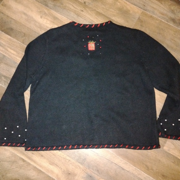 Studio Christmas Cardigan Sweater Petite Women PL Presents, Gifts, Bow - Picture 16 of 16